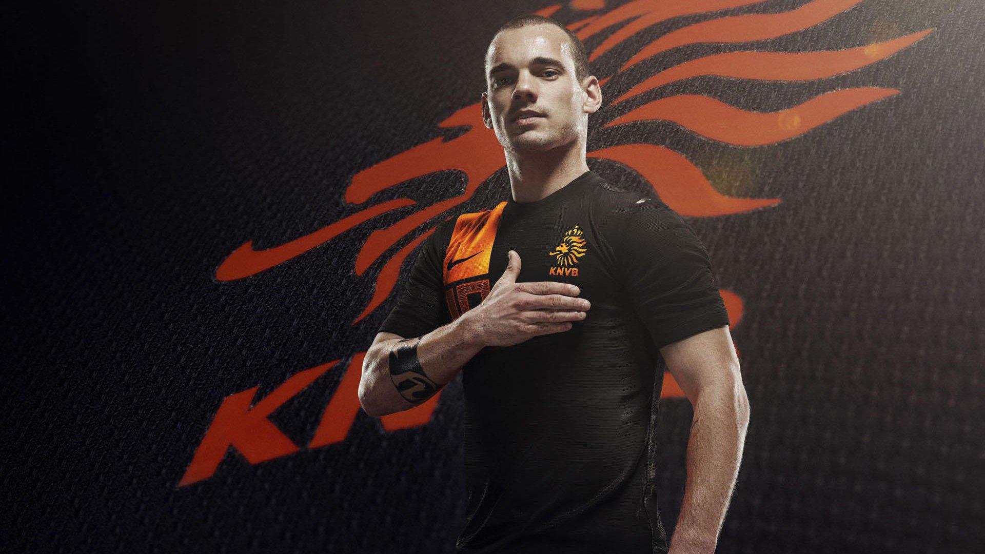 英超天敌魔咒延续！莱诺十二战曼城全败，城门三十四度失守